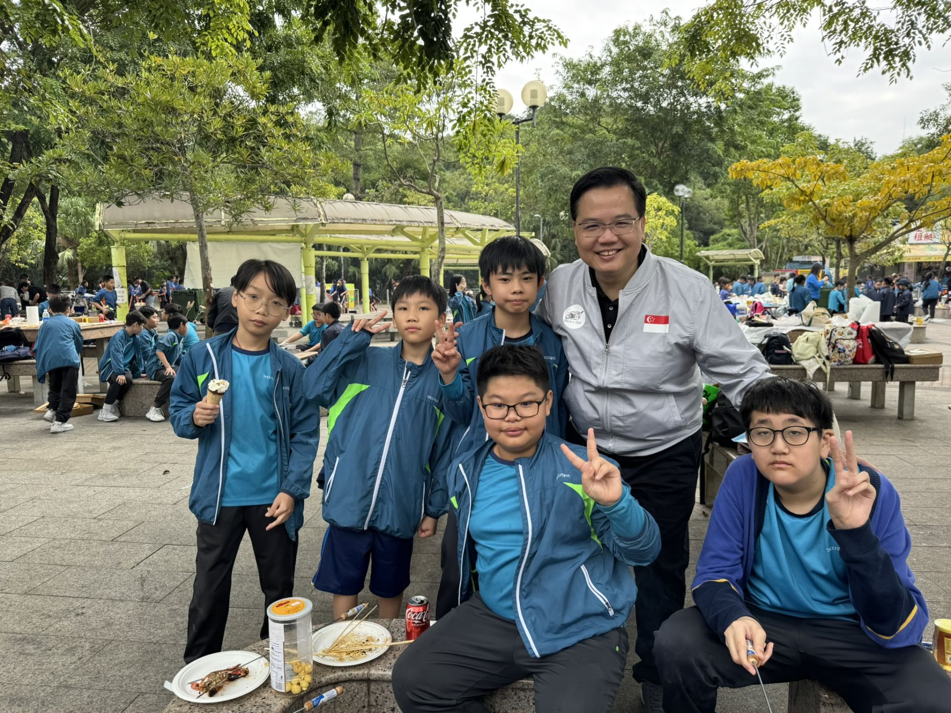 學校旅行日：五、六年級