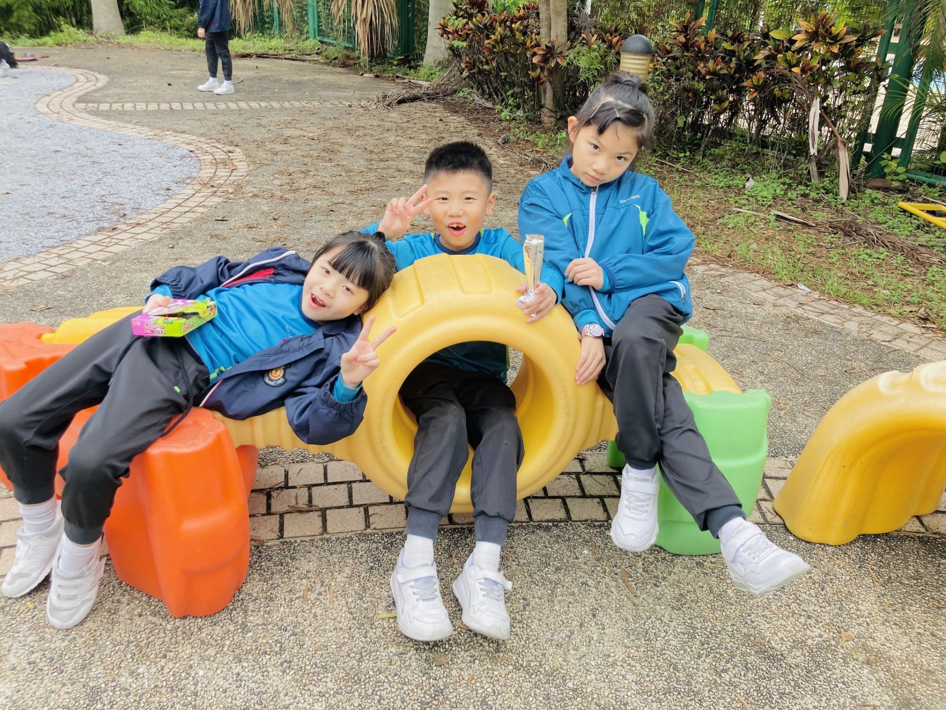 學校旅行日：三、四年級