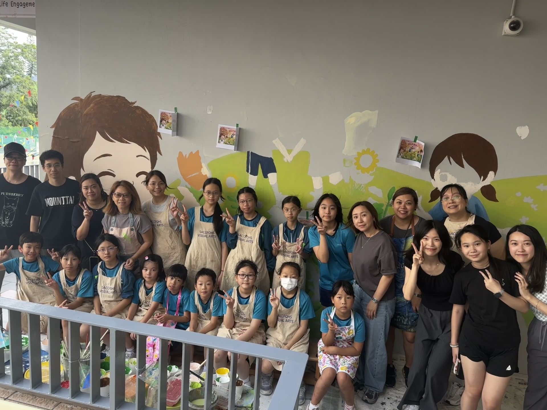 🎨 🎨 【校園新面貌！1/F 壁畫工作坊圓滿舉行】 ✨